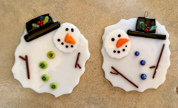 Ornament 26 - Melted Snowman by Cindy Cherrington, Image 1.
