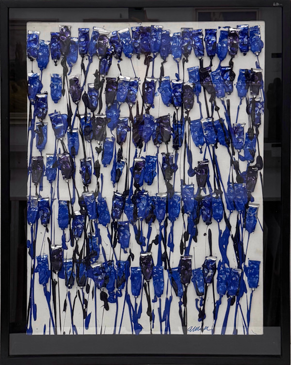 Senza titolo (tubetti blu) by Fernandez Arman (1928-2005), Image 1.