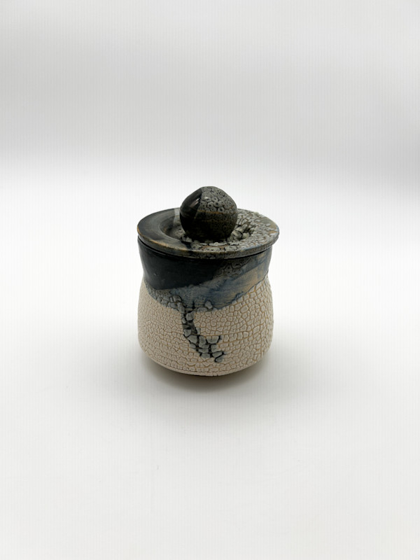 Vessel with Lid (S+R) by Rumiko "Rumi"  Tsuda Estate