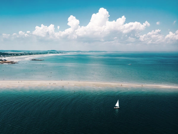 Wingaersheek Beach I by Peter Mendelson