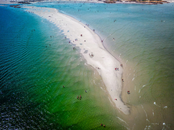 Wingaersheek Beach II by Peter Mendelson