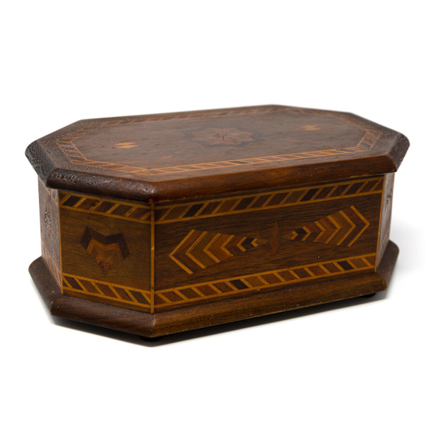 Titanic Wreck Wood Vanity Box