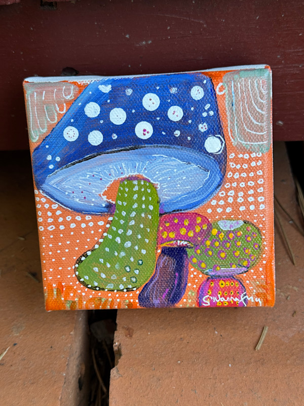 Mushroom 3 by Sue Warhaftig