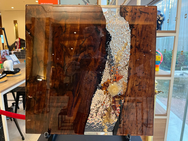 Compact Float by Martin Halpin (Mandara)