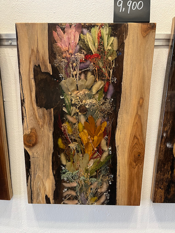 Whispers in Resin by Martin Halpin (Mandara)