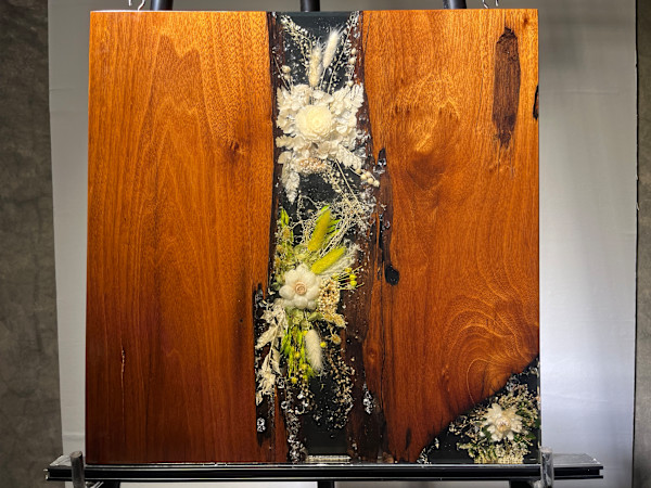 Lan Bua — “Balanced Bloom” by Martin Halpin (Mandara)