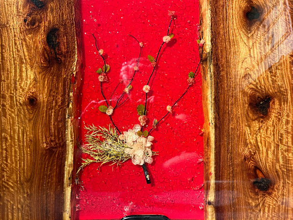 Red Wind, Pale Bloom by Martin Halpin (Mandara)