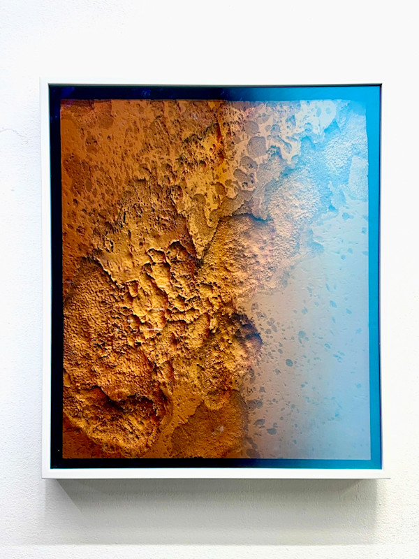 Untitled (dark side of the moon) by Wolfgang Flad, Image 1.