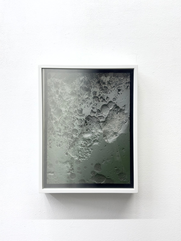 Untitled (dark side of the moon) by Wolfgang Flad, Image 1.