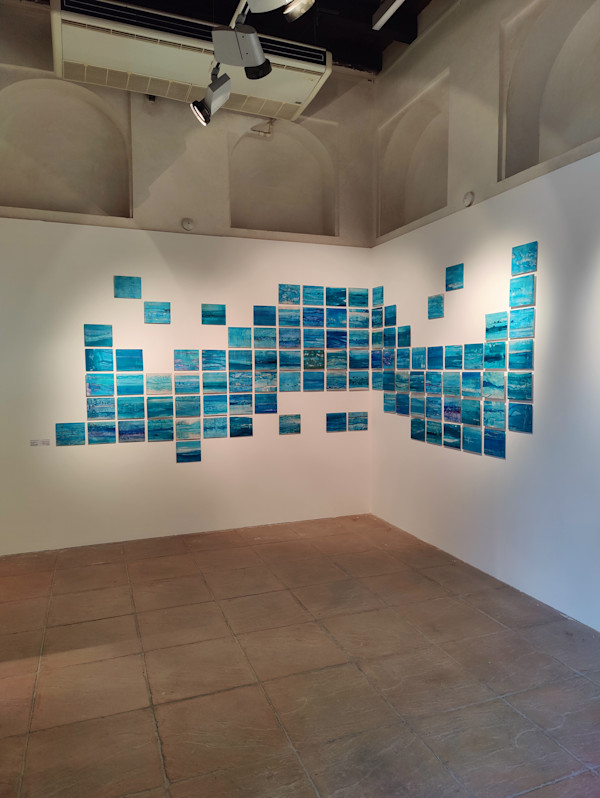 Ocean fragments (series of 100) by Anja Bamberg