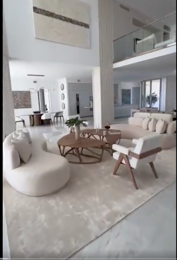 Jade Signature - Lower Penthouse - INSTALLATION VIDEO ATTACHED.  All works by Peter Studl - by Peter Studl