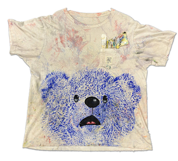 Studio shirt 工作室T恤 by Rhys Brown, Image 8.