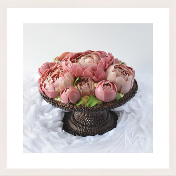 Chocolate artwork "Peony flowers" by Gerhard Petzl