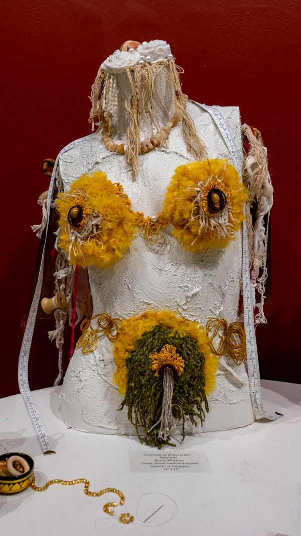 La journée j’ai perdue la tête by Janette Woodrow, Image 1.