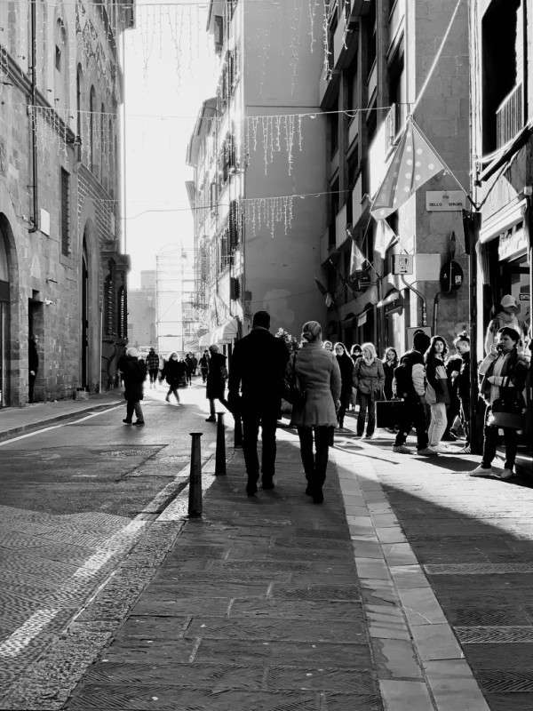 Passegiato by Louise O