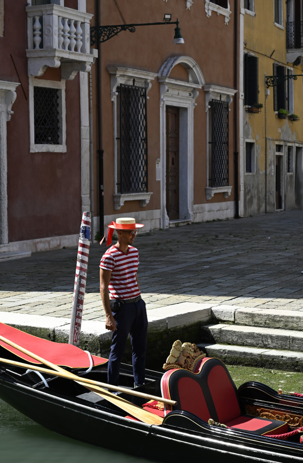Red Hat Gondolier by Louise O