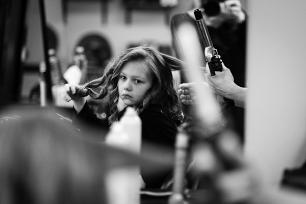 It Hurts to Be Beautiful by Jen Mullowney