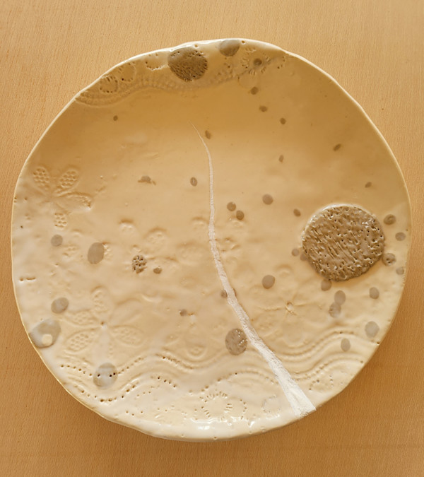Plate 5 by Philippa Mollet