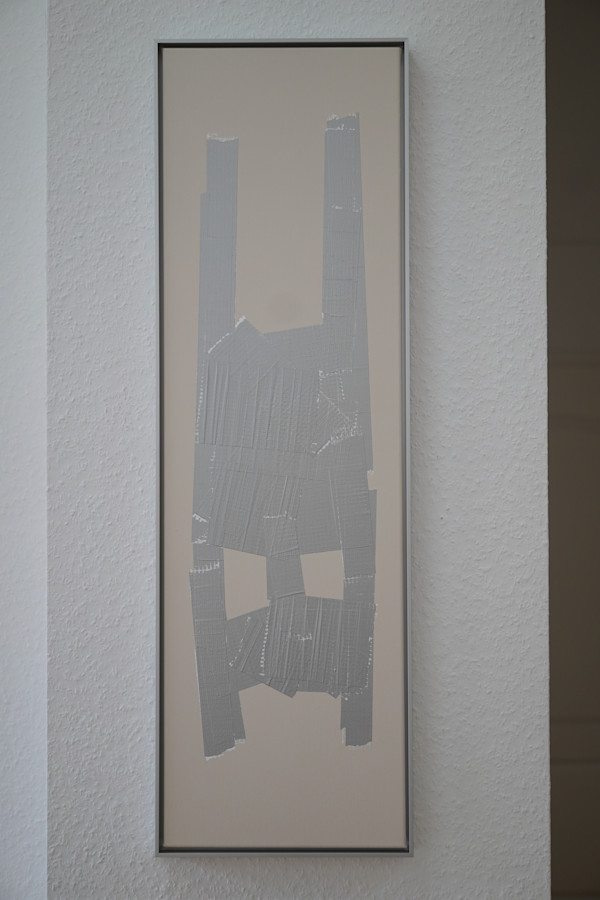 Maske (lang silber) by Sebastian Herzau