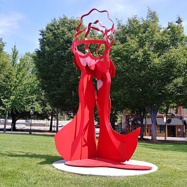 La Diva I by Ruth Aizuss Migdal