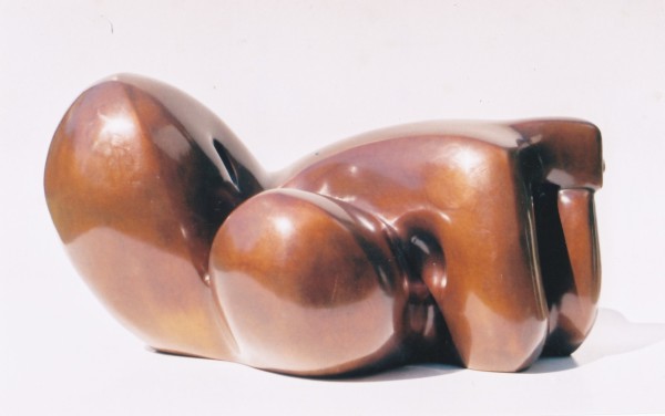Femme au jardin by Rosa Serra