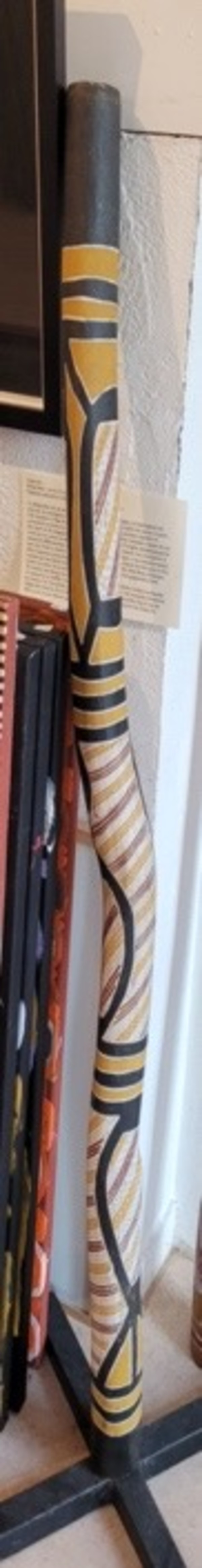 Didgeridoo, Image 1.