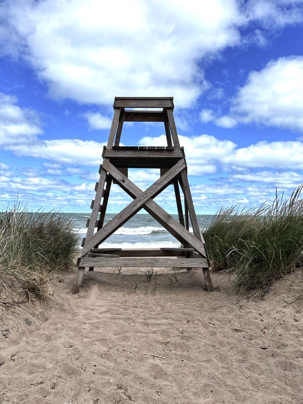 Lifeguard Stand Loyola Beach by Ronnie Frey