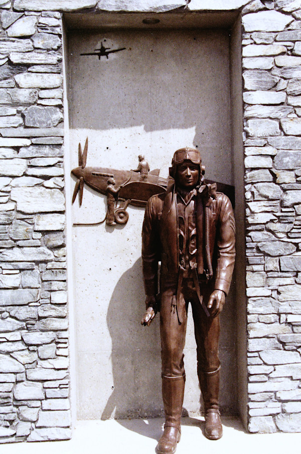 Currie Barracks WWII Air Force Commemorative Statue