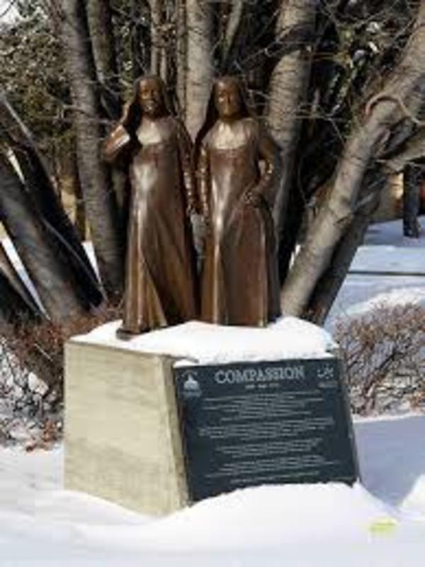 Sisters Monument by don-begg