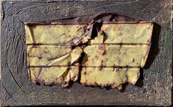 Vieille Boite Jaune by Ann Morris, Image 1.