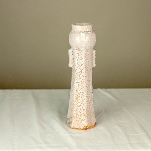Shino Vase, Image 3.
