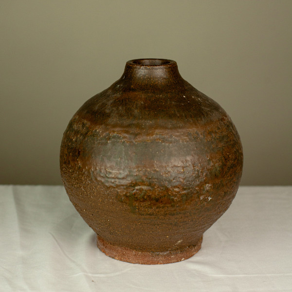 Round Vase, Image 1.