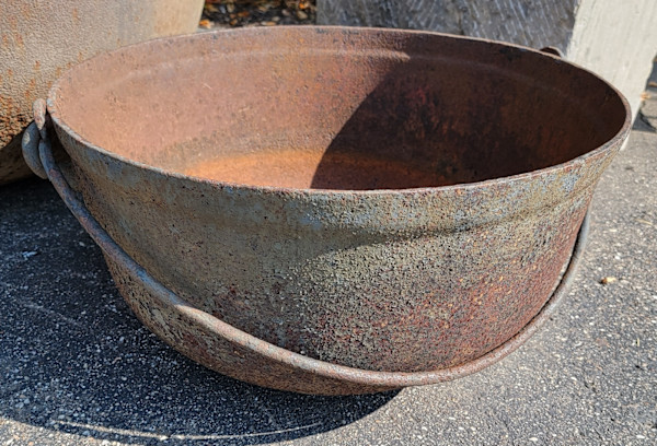 American Cast Iron Kettle, Early 20th Century