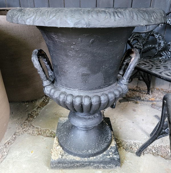 Campagna Cast Iron Garden Urn