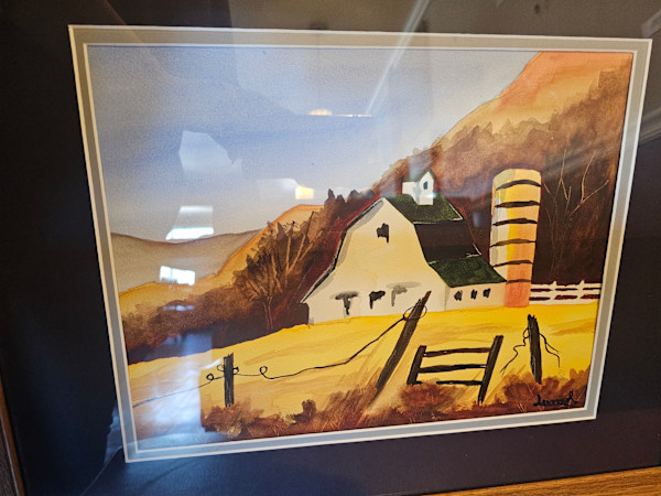 Autumn Barn by Lorena Salinas