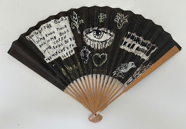 SONG OF THE BUGS / BE HAPPY FAN by saskia pintelon