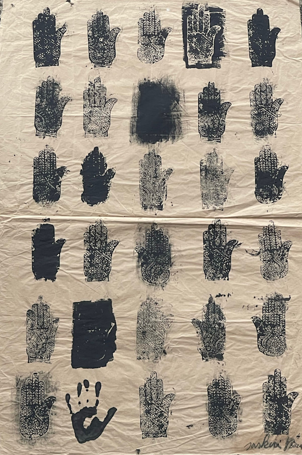 Hand hand hand by saskia pintelon