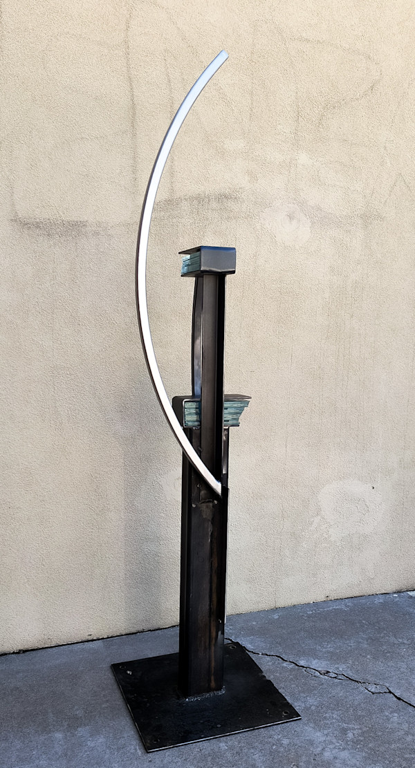 07002 sculpture steel and glass by Denise Pfau Demby