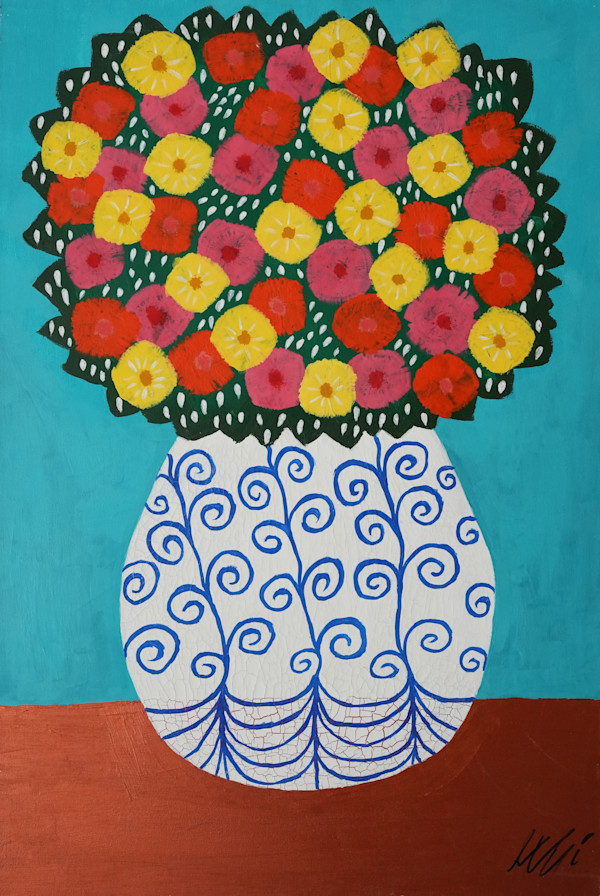 The warm flowers of the summer spring by Mariam Ismail
