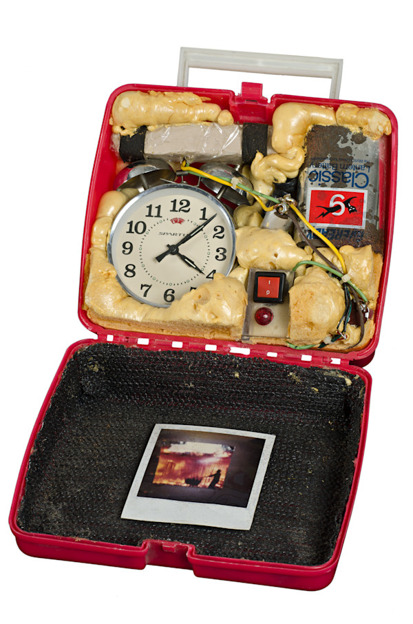 Lunch box, bomb by Carlos A. Rivera Villafañe
