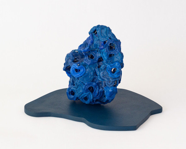 Handfill (Royal Blue) by Eve De Jong
