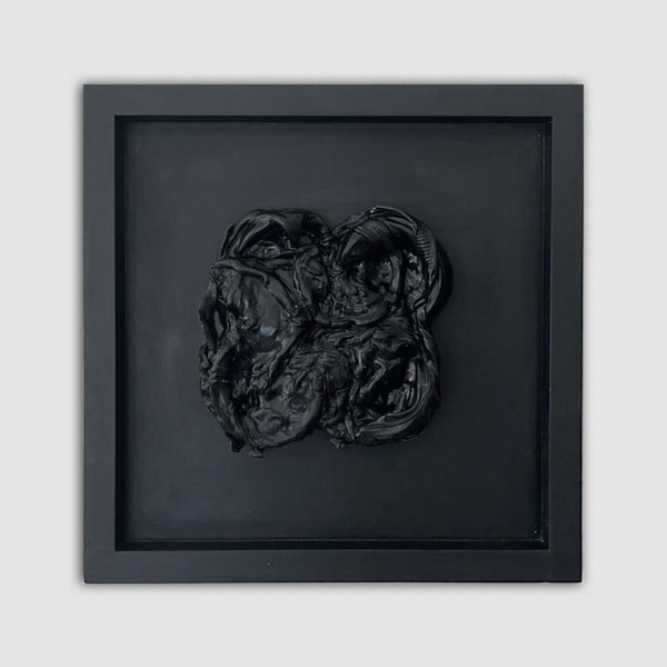 Black Cat by Eve De Jong
