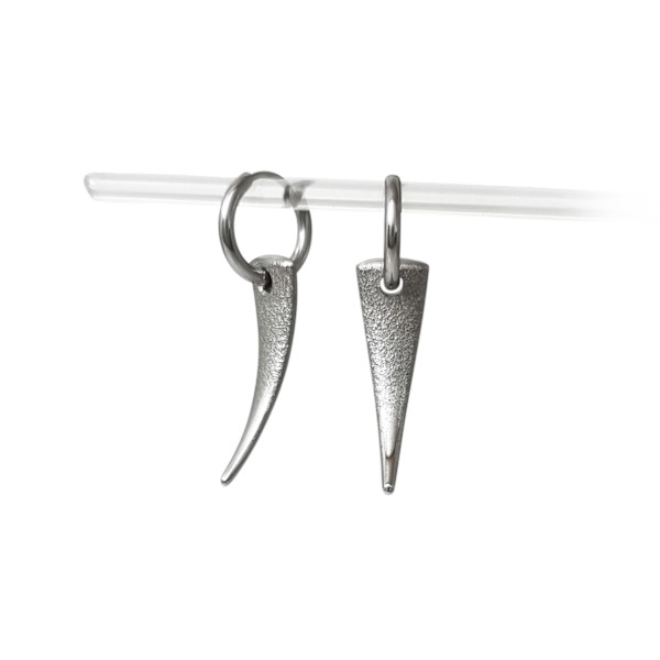 Mbira earrings #1 by Hesti Wade