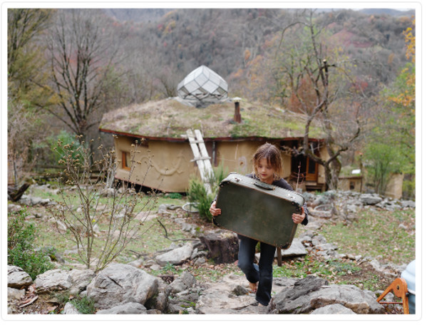 Communautés alternatives en Ariège 08 1/3 by Darzacq