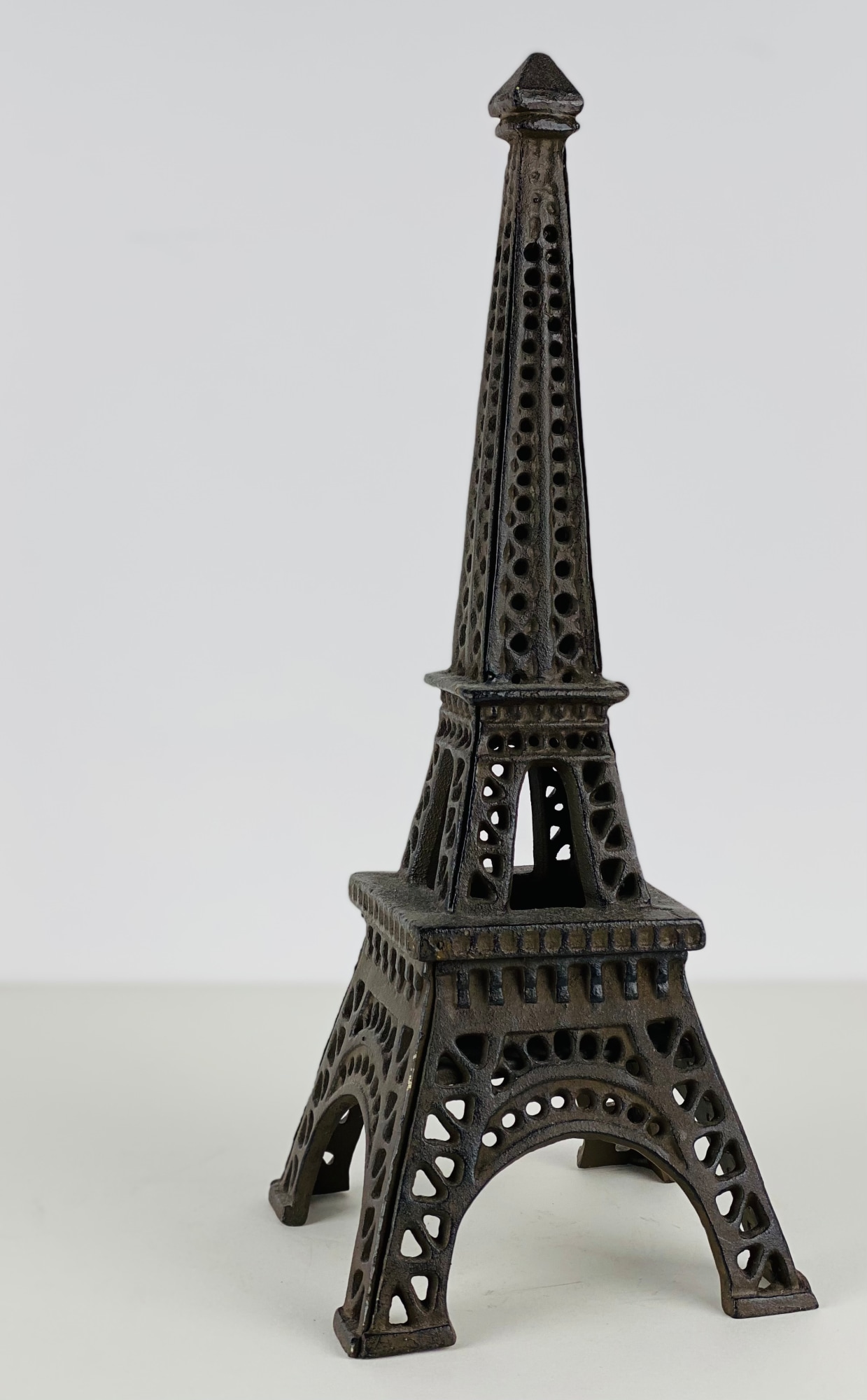 5149 - Eiffel Tower Candle Holder (2 available) from the