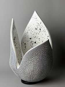 Elegant Bloom No. 90
