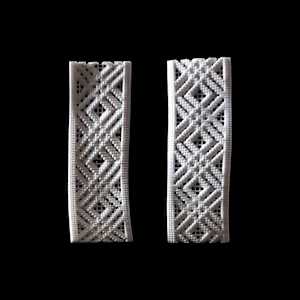 Runner earrings II