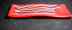 Red wave sushi plate