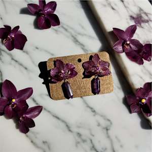 Purple Phalaenopsis Orchid Drop Posts with Amythest