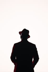 Ne-Yo in high-key